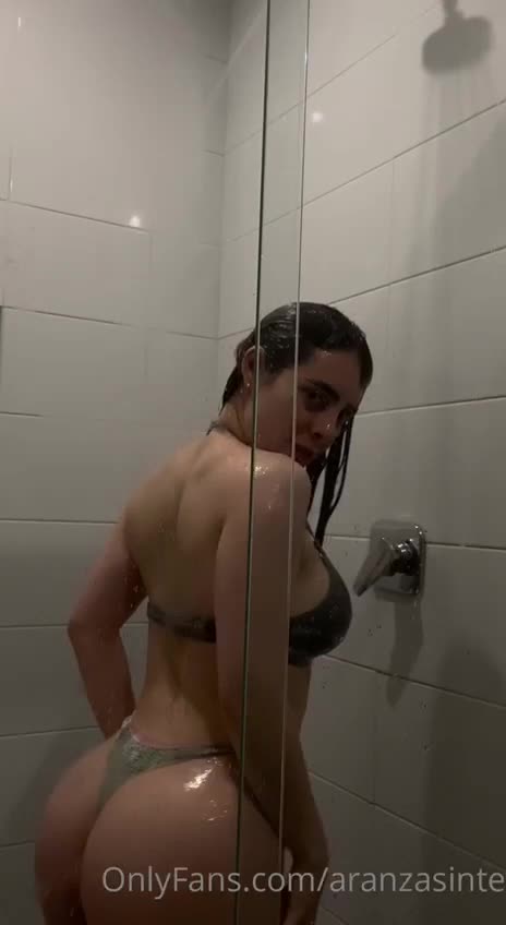 Aranzasinte!!! Nude shower in bathroom new vid-update