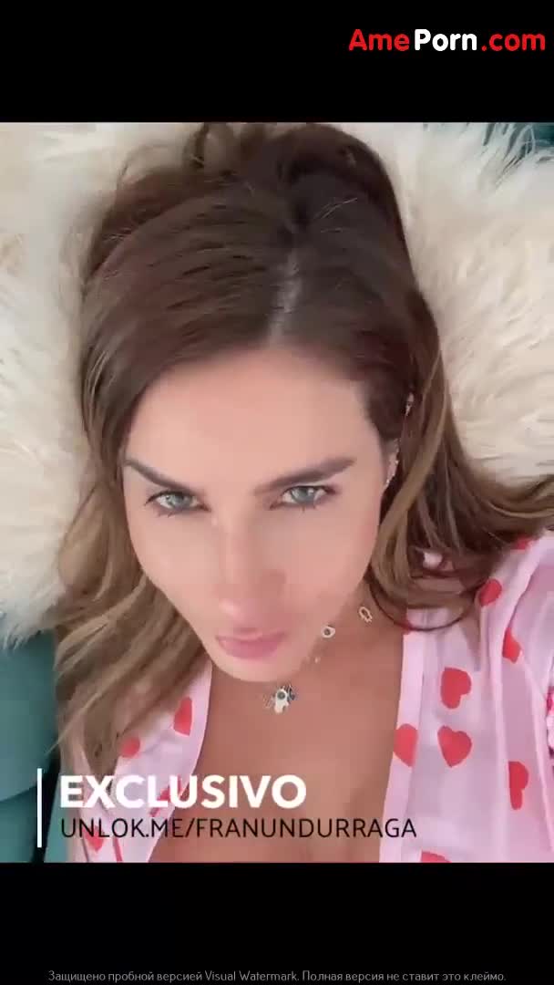Fran Undurraga!!! Erotic body on beach new vid-update