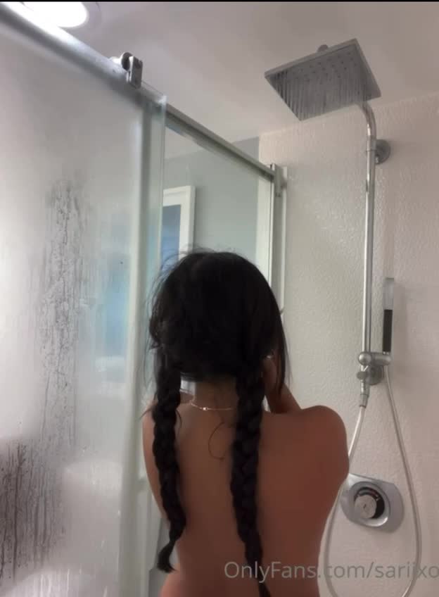 Sariixo!!! Erotic body on bathroom new vid-update