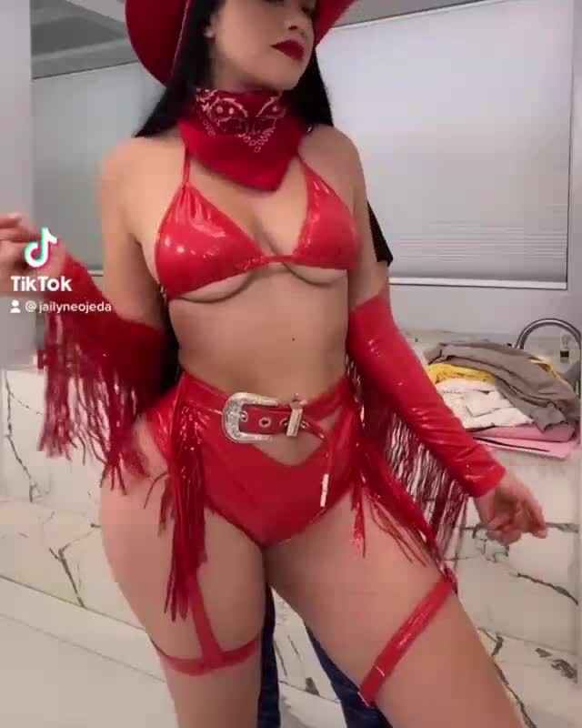 Jailyne Ojeda!!! Sexy in lineger