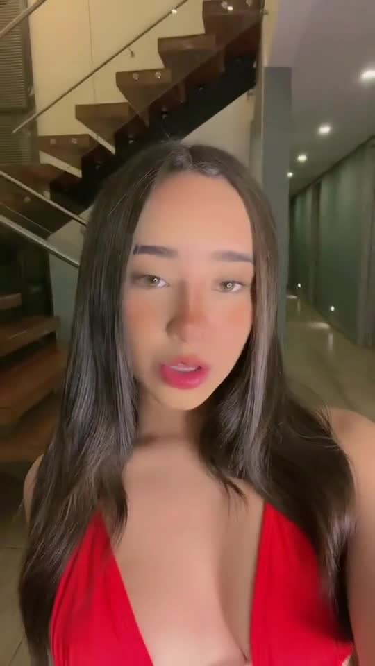 Valery Altamar!!! Hot tiktok girl sexy in new video