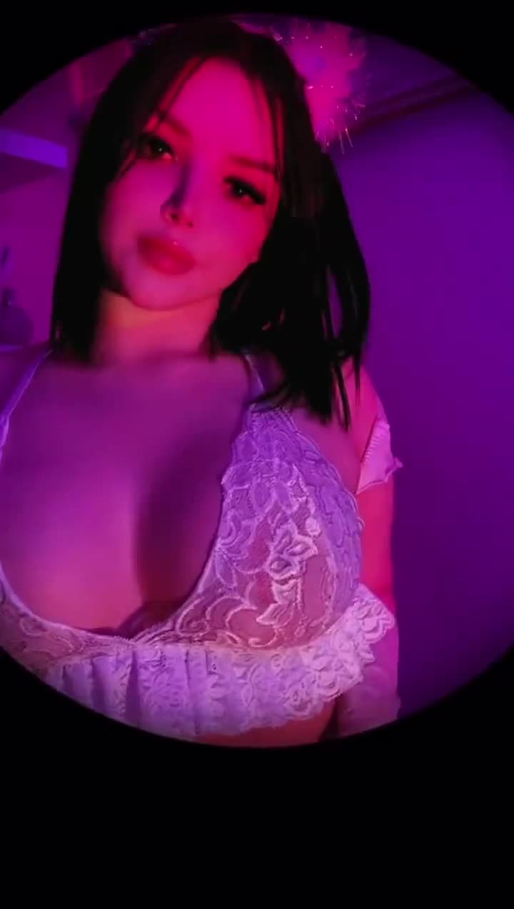 Sofia Brano!! Sexy with erotic body