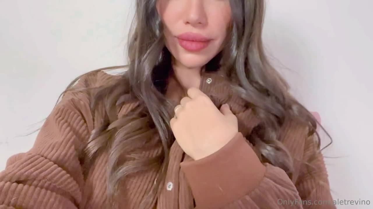 Aletrevino nude big boobs tease…