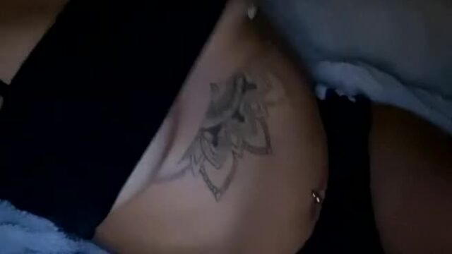Chy.baby1 nude show on bed