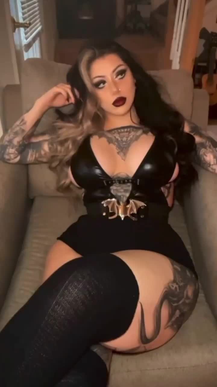 Dakota Alexandra slutty babe…