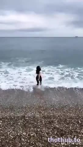 Serpil Cansiz sexy on beach…