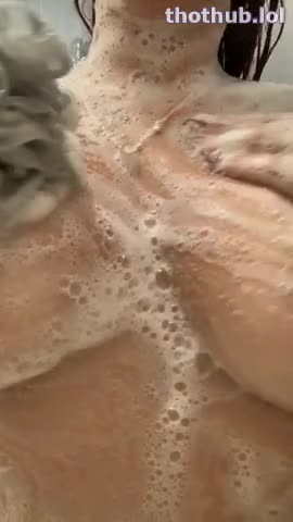 Sasha Foxxx nude shower…