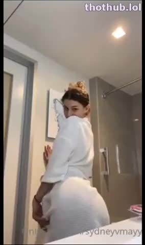 Sydney May nude shower!! New onlyf video leak…
