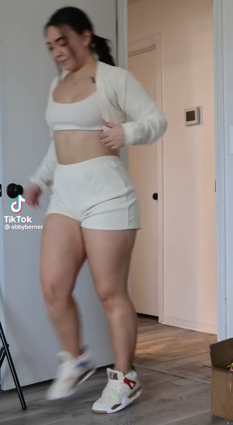 Abby Berner sexy
