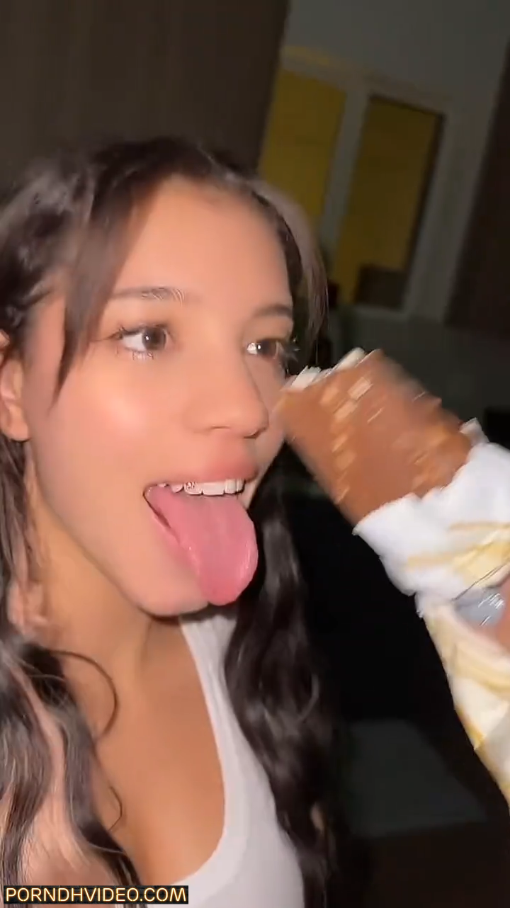 Sofia Reyna licking cream sexy video