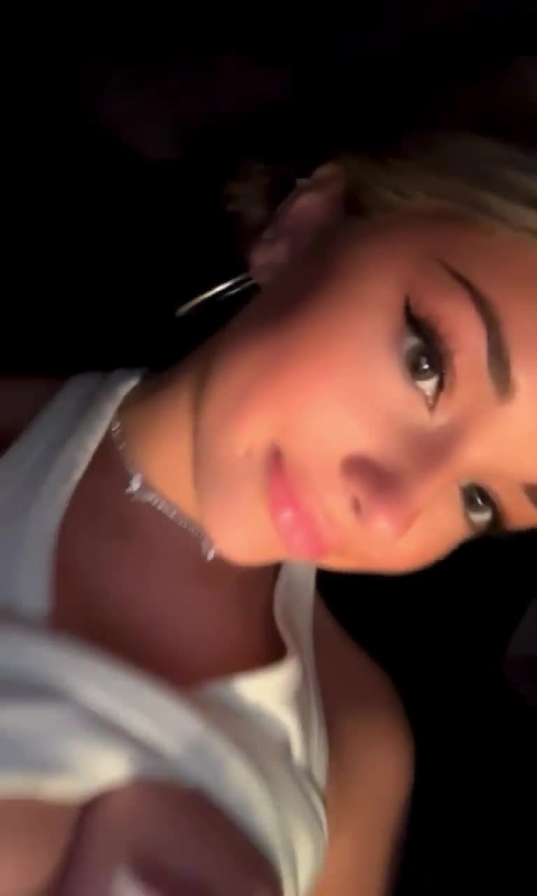 Breckie hill show big boobs!!! Hot Video Sextape Onlyfans Leak