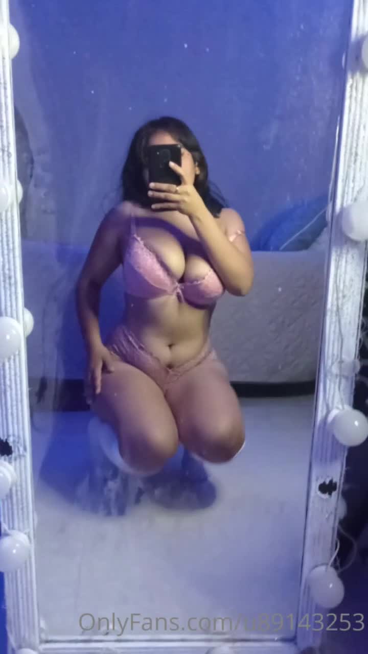 Dulce Viri nude show big tits eoric – new video