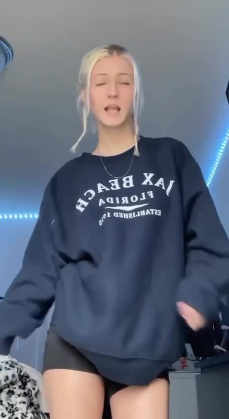 Kayla Void new sexy video!!!
