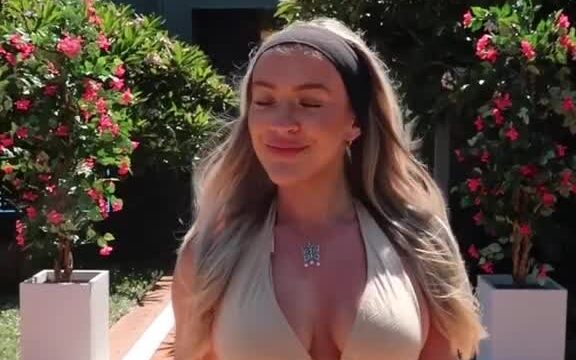 Molly Marsh nude show tits sexy – new video