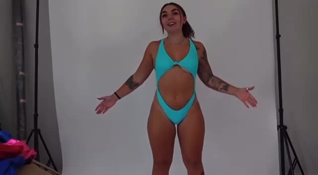 Abby Berner try on lingerie so hot!!! New Onlyfans video leaked