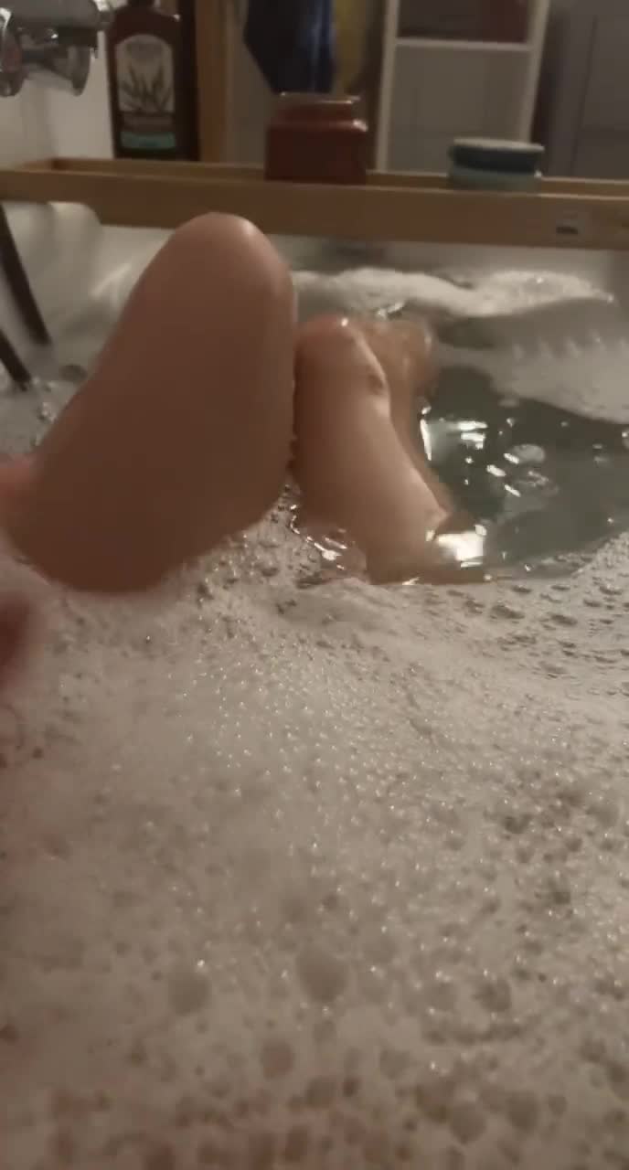 Cupcax – Nude shower in bath!!! Hot trending Onlyfans video leaked