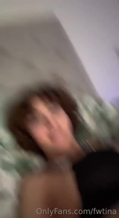 Fwtina play dildo on bed!!! New Onlyfans video leaked so hot