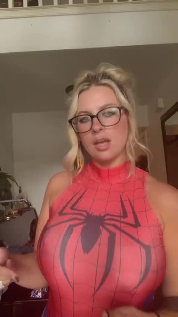 Keristeel naked big boobs on bed!!! New Onlyfans trending video leaked