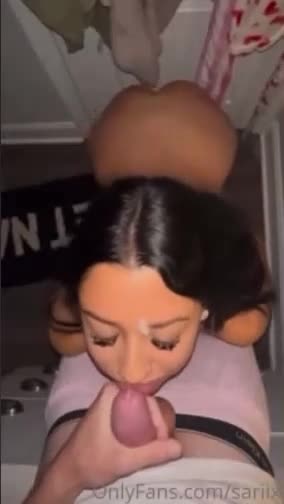 Sariixo BJ professional in bath!!! New sextape trending Onlyfans leaked