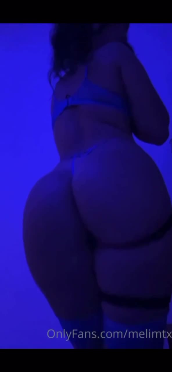 Melimtx – Nude show with erotic body!!! Hot video Onlyfans leaked