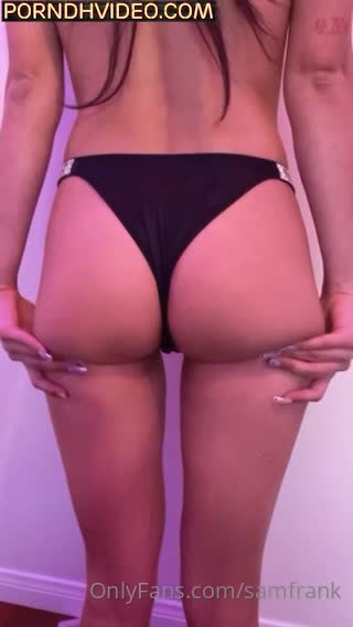 Sam Frank/ Samantha Frank show big ass in bedroom… Omg!!! New Onlyfans video leaked