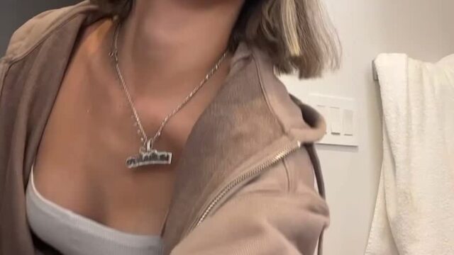 Justpeacchyyy Onlyfans leak – Sexy with erotic body