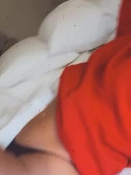 Larsa Pippen – Nude show on bed!!! So hot