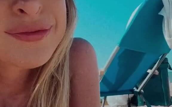 Lindsie Chrisley – Sexy with erotic body!!! So hot