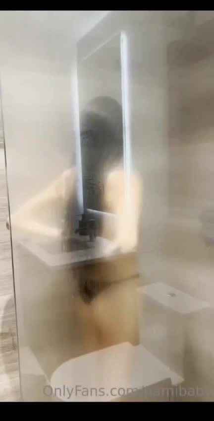 Pamibaby Onlyfans leak – Nude big boobs in bathroom so hot!!!