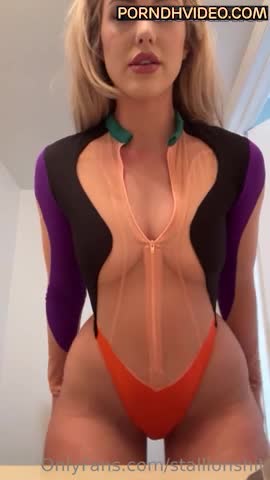 Stallionshit naked show erotic body in bath!!! Onlyfans leak